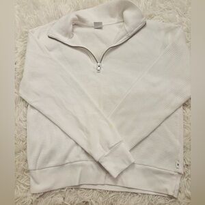Aritzia tna quarter zip